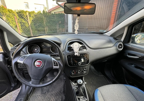 Fiat Punto cena 22900 przebieg: 121000, rok produkcji 2013 z Ząbki małe 16